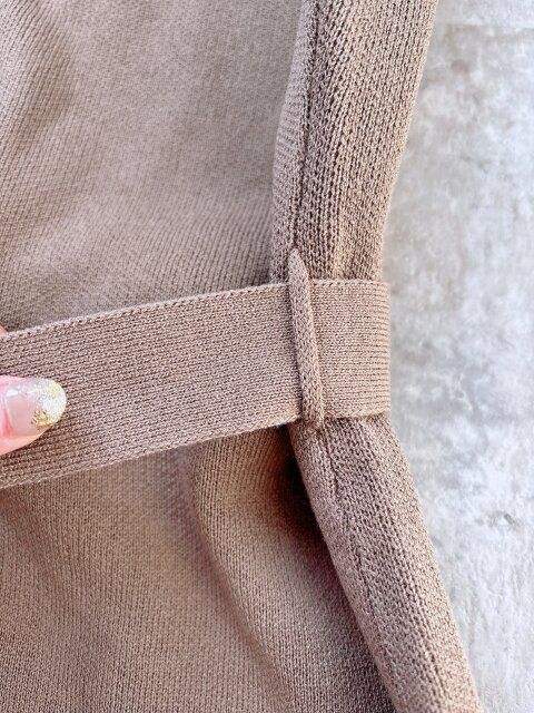 GU ニットジャンパードレスZ+E BROWN ベルトループにウエストリボンを通す