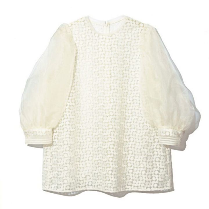 チュールトップス