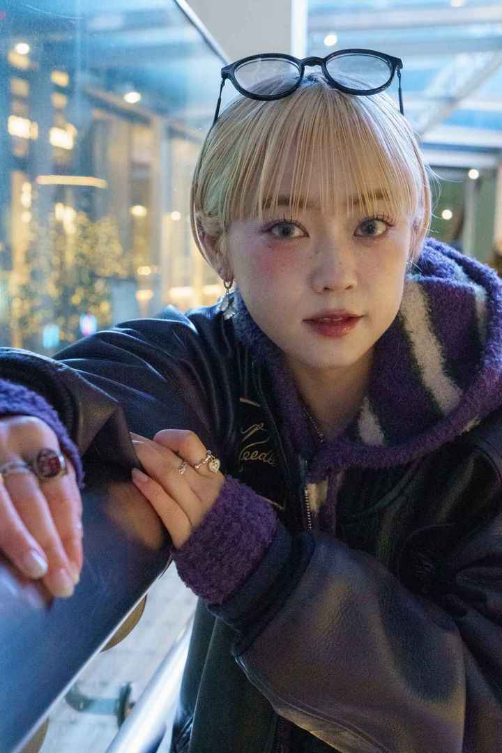 画像3: 重すぎず、若く見えすぎないメンズライクコーデがポイント