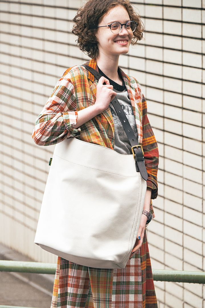 【2025】母の日にプレゼントしたい『バッグ』12選を種類・年代別に厳選