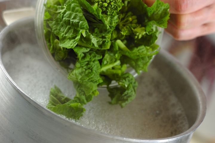 菜の花のカルボナーラの作り方2