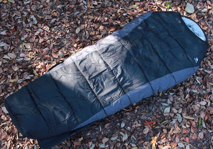 「買わないと損！」寝やすさが最大級！快適なマミー型寝袋画期的すぎる！