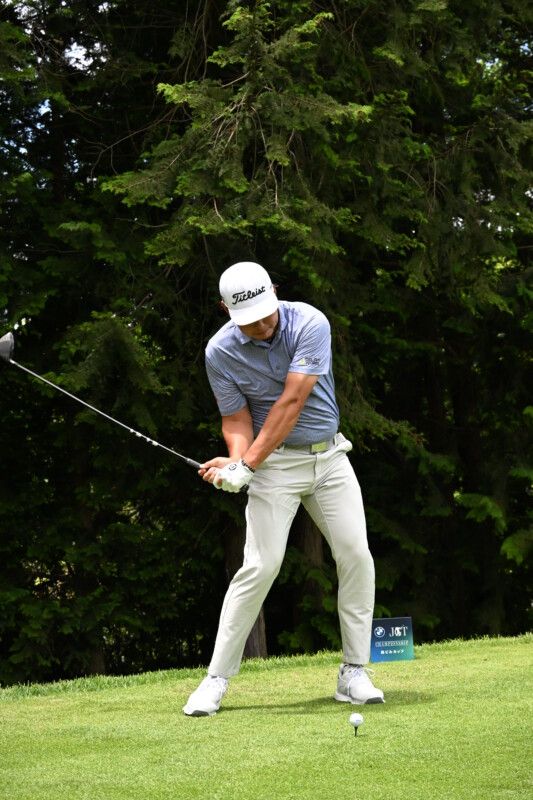 正統派の飛ばし屋スイングを紹介！幡地隆寛プロ「静かだが大きく動く」