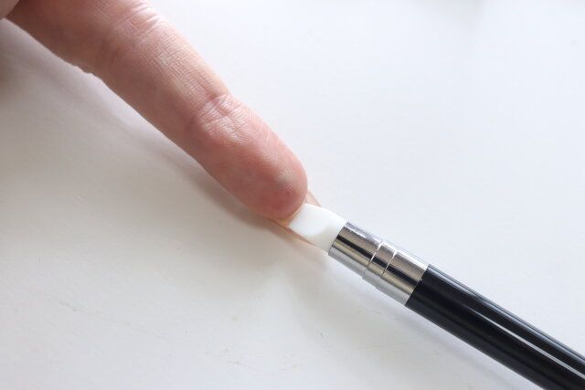 2WAYネイルブラシドット×シリコン シリコンブラシ使用例