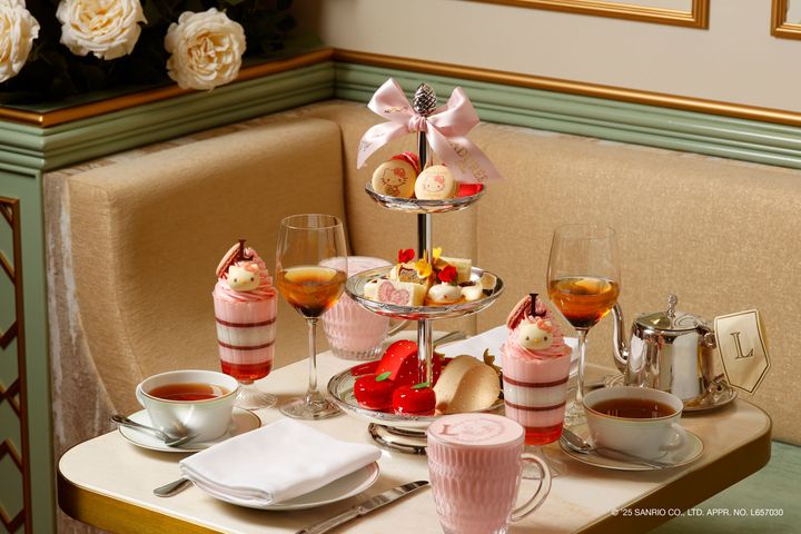 ハローキティ アフタヌーンティー 2名分 16,500 円（税込）