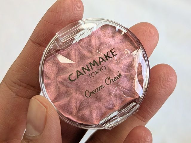 キャンメイクの写真