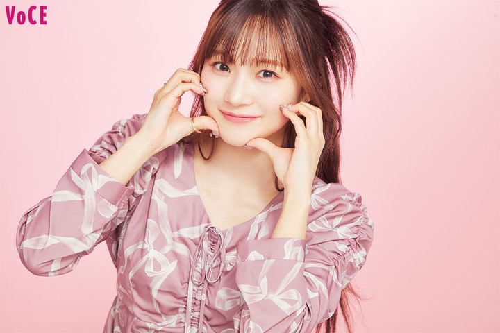 【元Juice=Juice 稲場愛香】の一軍メイクコスメを大公開。10本リピする溺愛リップは？