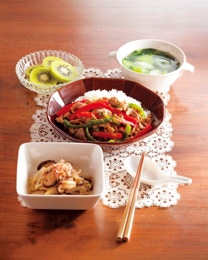 昼食：洋食／434kcal、たんぱく質24,1g（1人分）