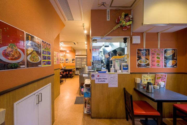 炒飯屋ICHI 内観