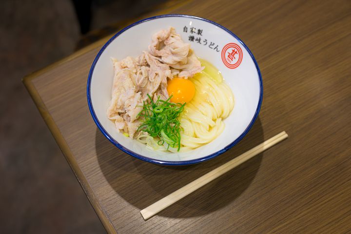 自家製さぬきうどんと肉 甚三 神田店