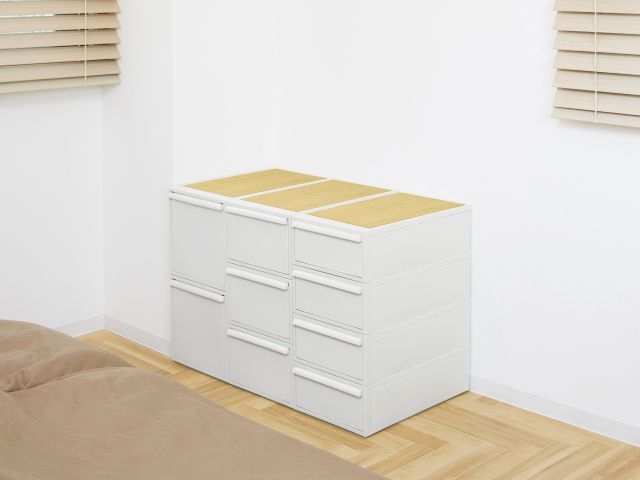 部屋に唱和する竹製天板