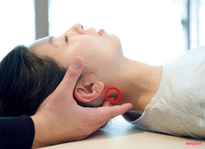 話題の“小顔師”吉田圭吾さんの施術でここまで小顔に！ Before→After写真付きで報告_12