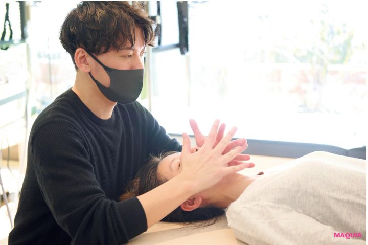 話題の“小顔師”吉田圭吾さんの施術でここまで小顔に！ Before→After写真付きで報告