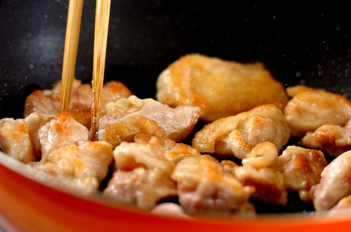 鶏肉と野菜の塩麹炒めの作り方2