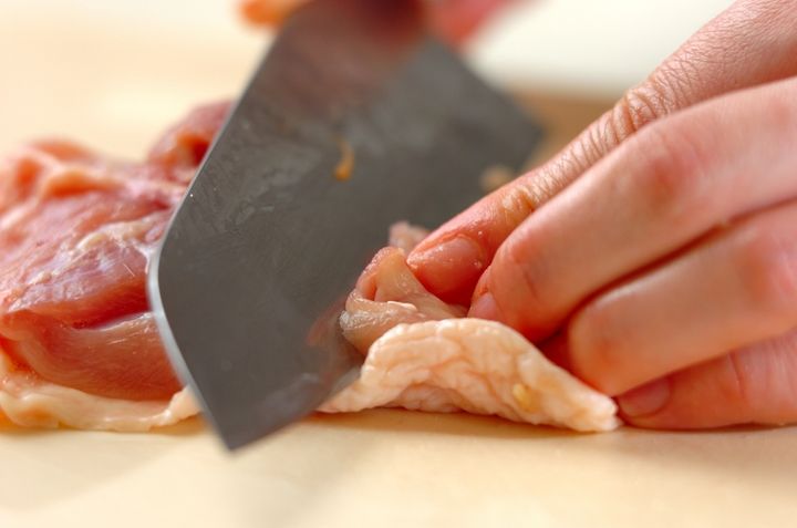 鶏肉と野菜の塩麹炒めの下準備1