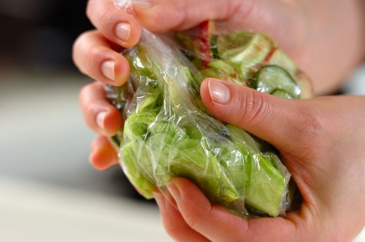 キャベツとリンゴの漬物の作り方3