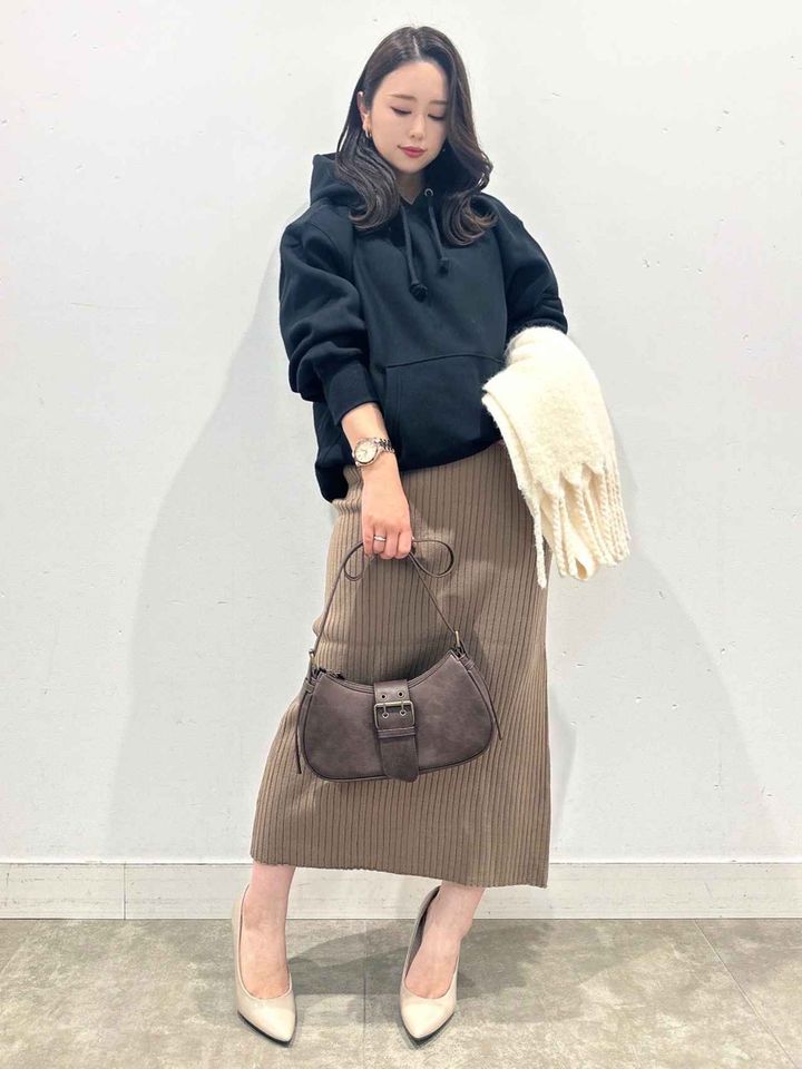 画像1: 出典：GU