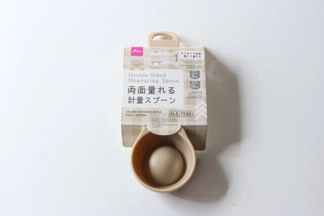 ダイソーの両面量れる計量スプーン（Cooma）のパッケージ