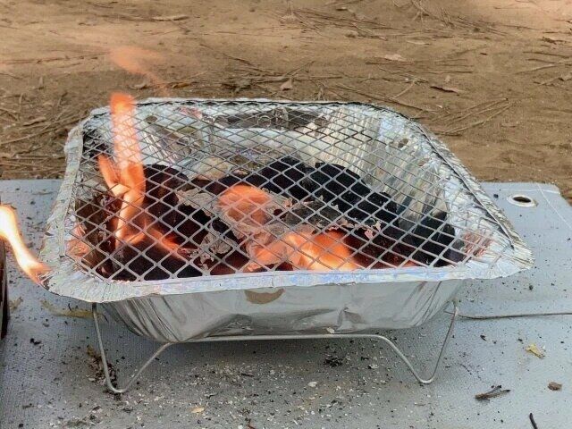 ダイソーのバーベキューができるインスタントコンロ