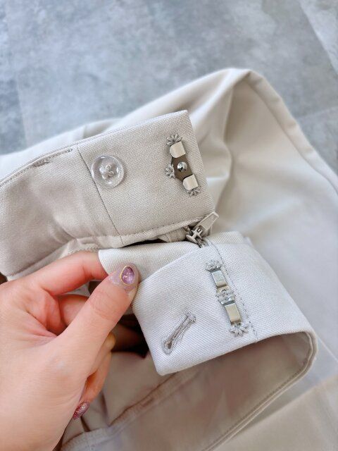 ホックやボタンもしっかりしている