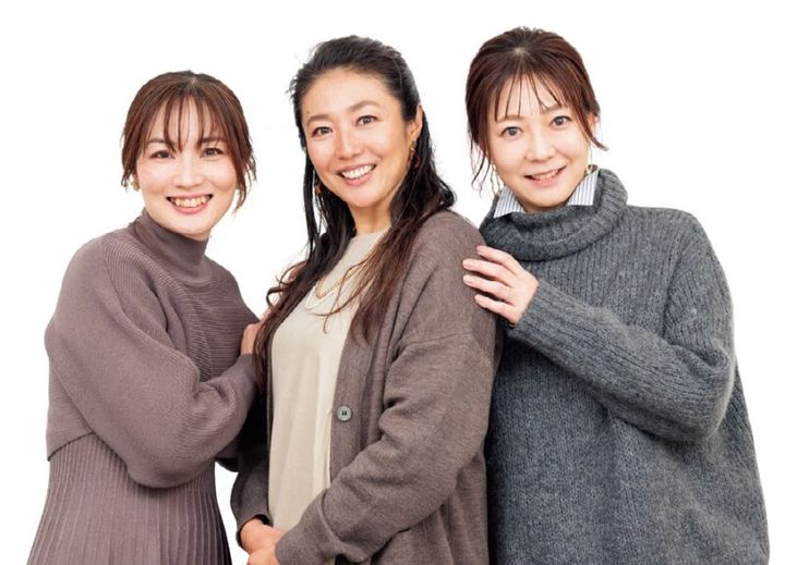 雑誌GLOW読者チーム・かがやき隊の戸舘鮎美さん、角藤千種さん、古川一菜さん