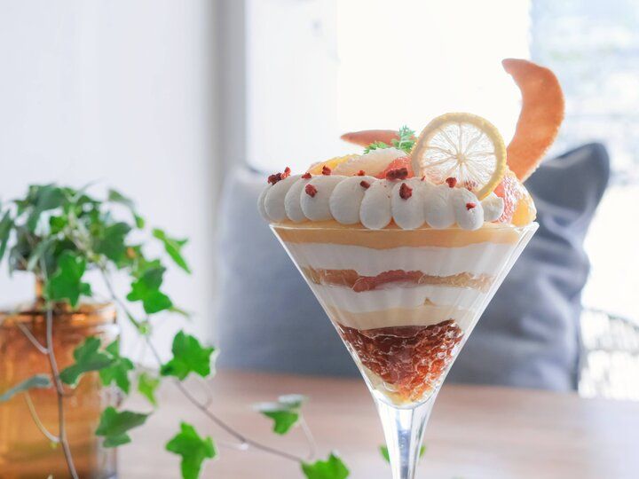 大阪城公園の南側、パフェ専門店「PARFAIT de MERRILY」がカフェに進化し移転リニューアル