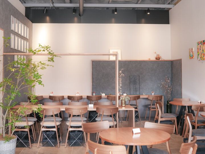 大阪城公園の南側、パフェ専門店「PARFAIT de MERRILY」がカフェに進化し移転リニューアル