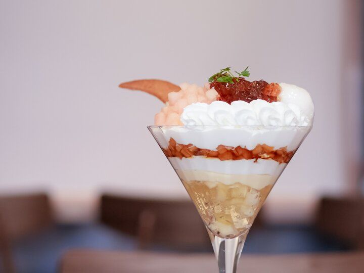 大阪城公園の南側、パフェ専門店「PARFAIT de MERRILY」がカフェに進化し移転リニューアル