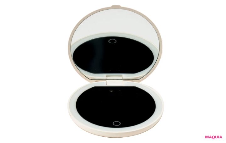 UV検出ミラー、紫外線カットシール、日傘ほか、紫外線を断固阻止するためのUVケアグッズが大集合_4