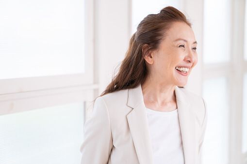一緒に居ると笑顔になれる…‼ 40代で愛される女性になるためにやるべきこと5選