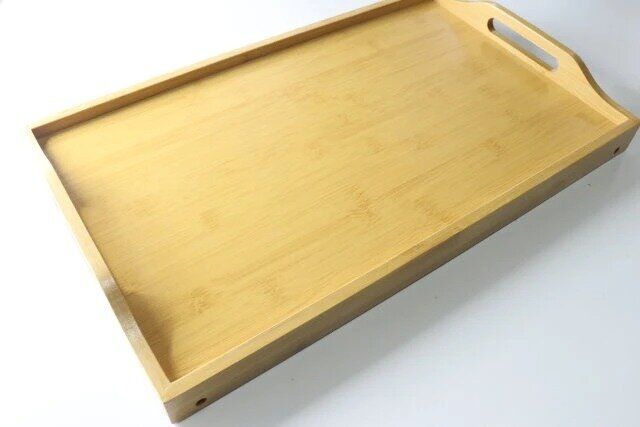 ダイソーの折り畳み式トレーテーブル