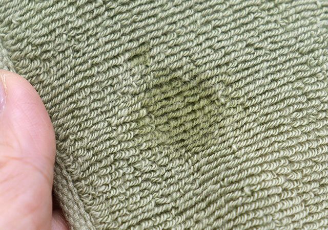 スタンダードプロダクツの今治製紋織ハンカチは吸水性抜群