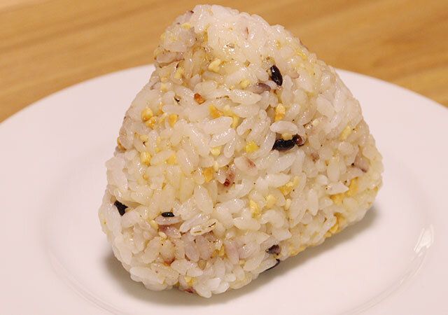 アーモンドあえの素 おにぎり