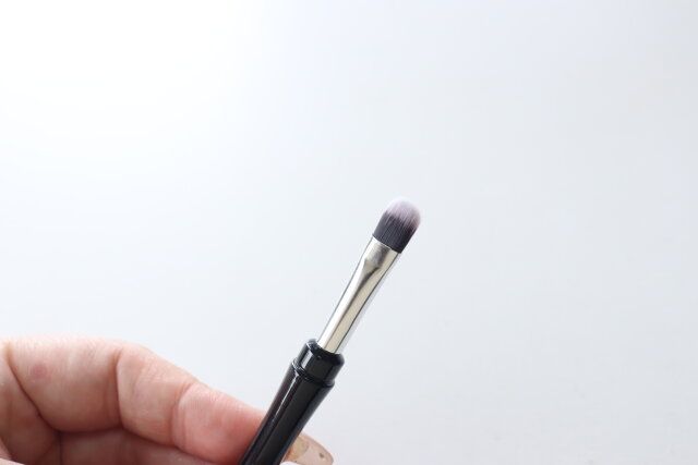アイシャドウブラシ2typeキャップ付 ブラシ