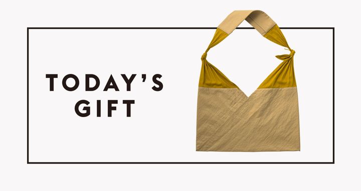 〈AZUMA〉のトートバッグ