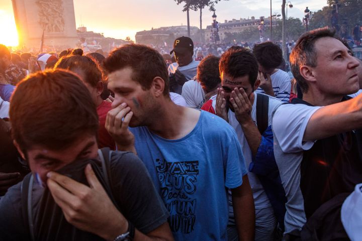 ファンに催涙ガス噴射か！名門のサポーターがアウェイで受けた仕打ちとは