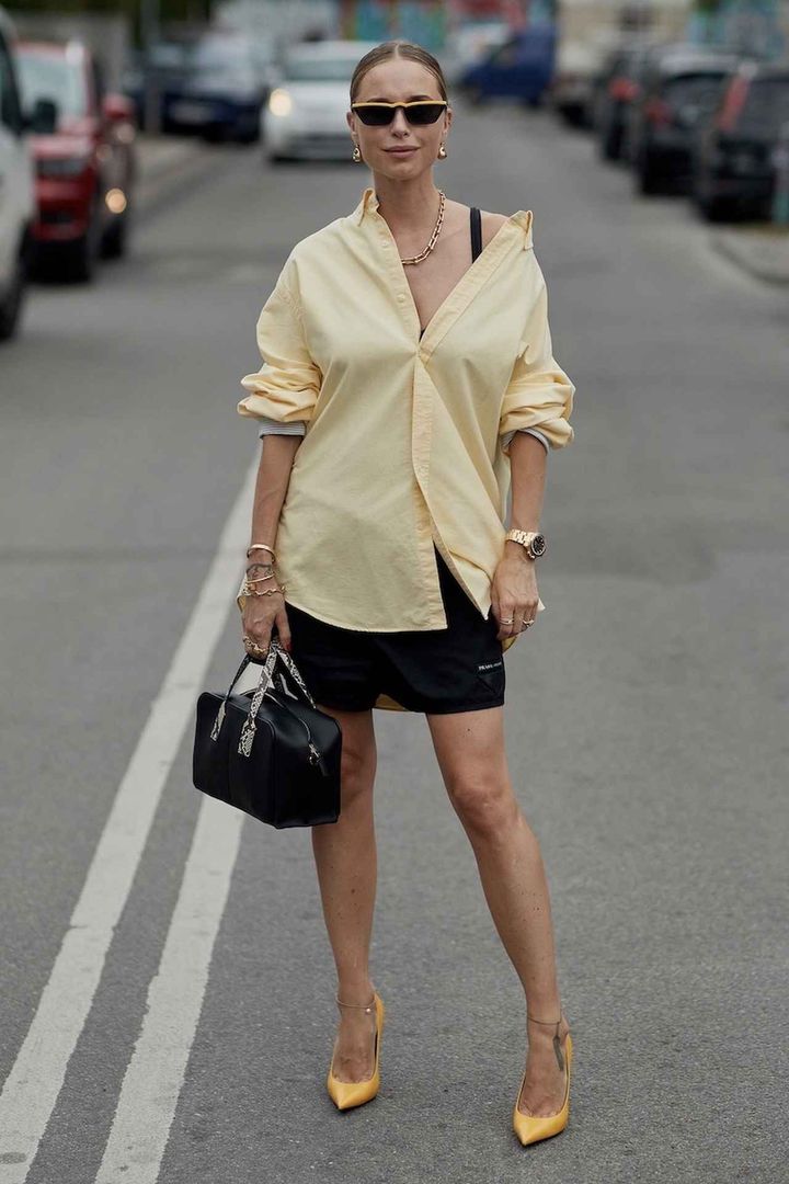 画像: 黒で締める大人のカラースタイリング