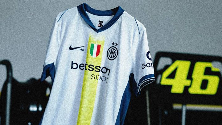 インテル、伝説レーサー「バレンティーノ・ロッシ」とのコラボ限定ユニフォーム発表！背番号“46”も買える