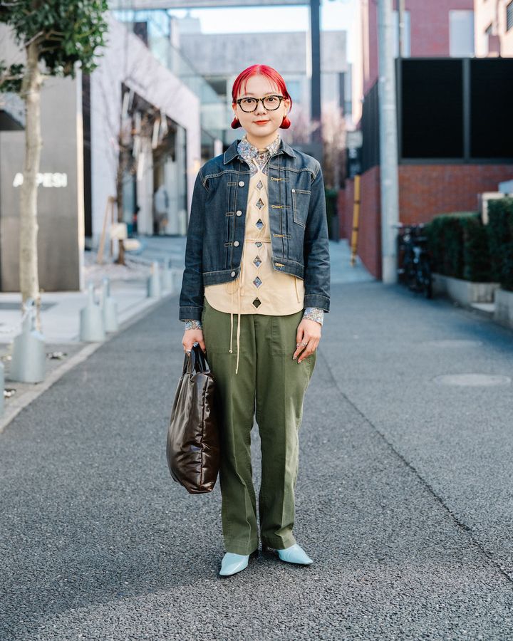 春の“デニムジャケット”スタイル5選。人気アイテムのお洒落な着こなし方は？【TOKYO SNAP】