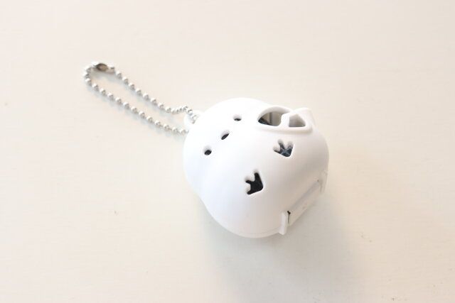 ダイソーのバルくん おでかけ用 虫こないでネット シマエナガ型