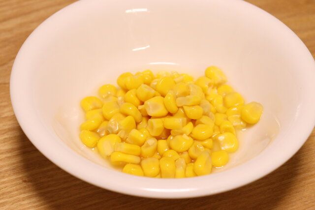 シャキッと！コーン 中身