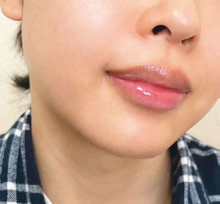 YVES SAINT LAURENT YSL ラブシャイン オイルグロス ＃2