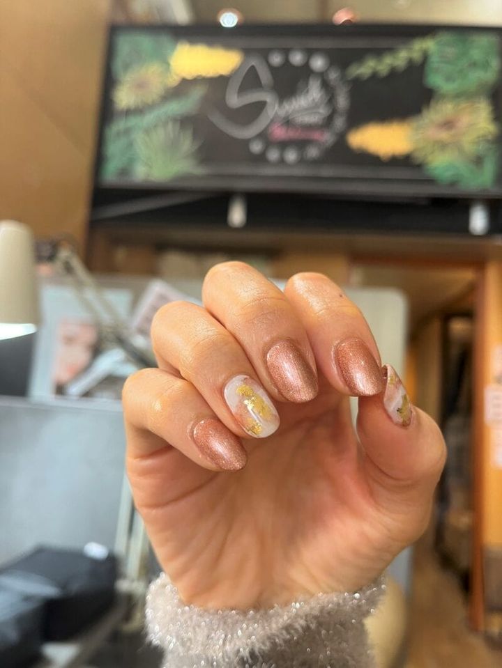 GLOW読者モデル・杉田美紀さんのシェラックネイル