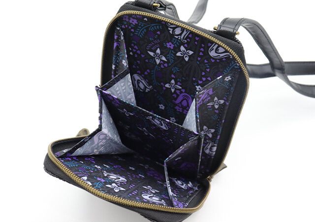 宝島社付録のアナスイミニのじゃばら式スマホショルダー8