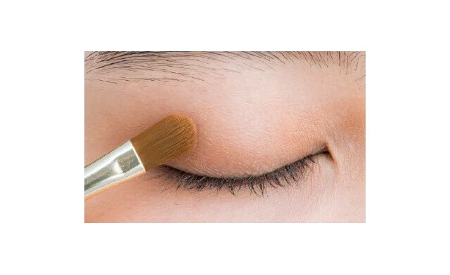 キャンメイク パーフェクトマルチアイズのおすすめの使い方_手順2