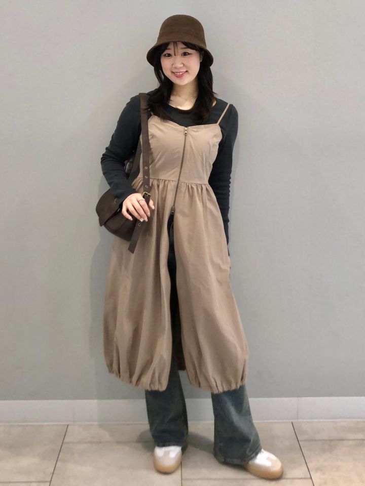 画像2: 出典：GU