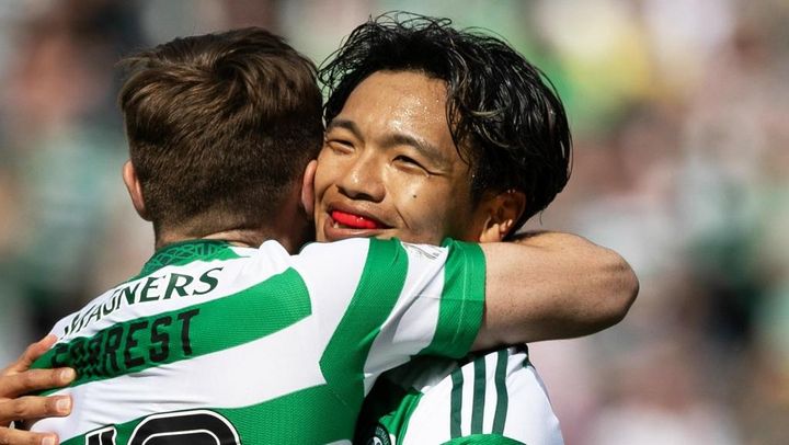 27歳の日本代表MF、海外で衝撃的な無慈悲ゴール！「アンビリーバブル」とレジェンド脱帽