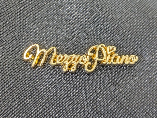 mezzopianoおしゃれボストンバッグロゴ