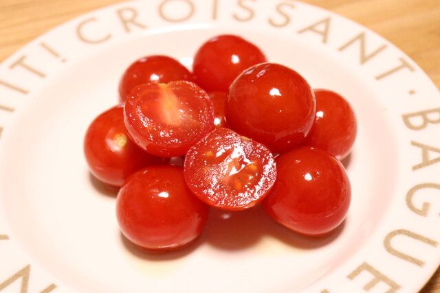 ダイソーの無限ミニトマト浅漬け職人で作ったミニトマト