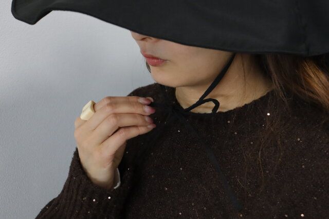 ダイソーの折り畳めるUVカット帽子6